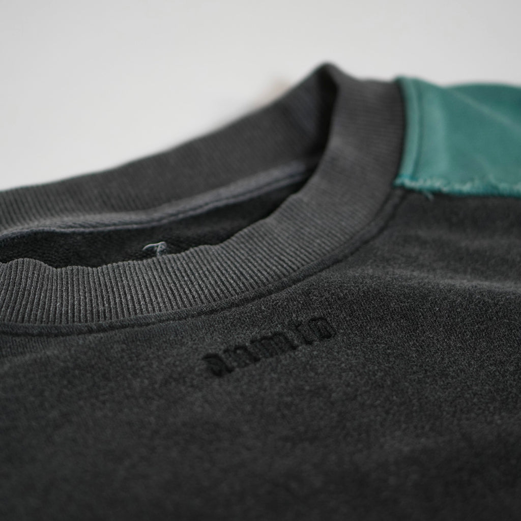 Zenin Crewneck