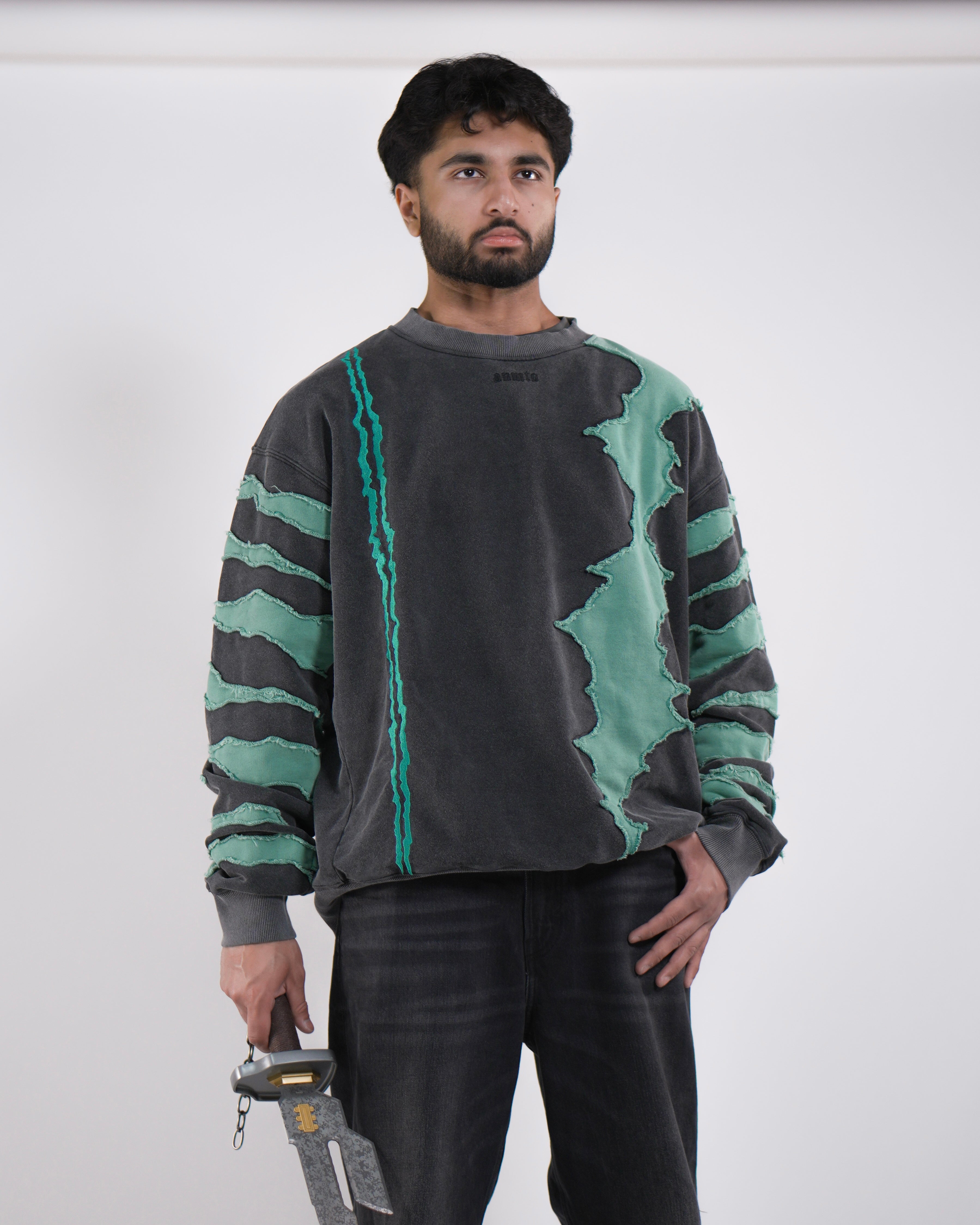 Zenin Crewneck
